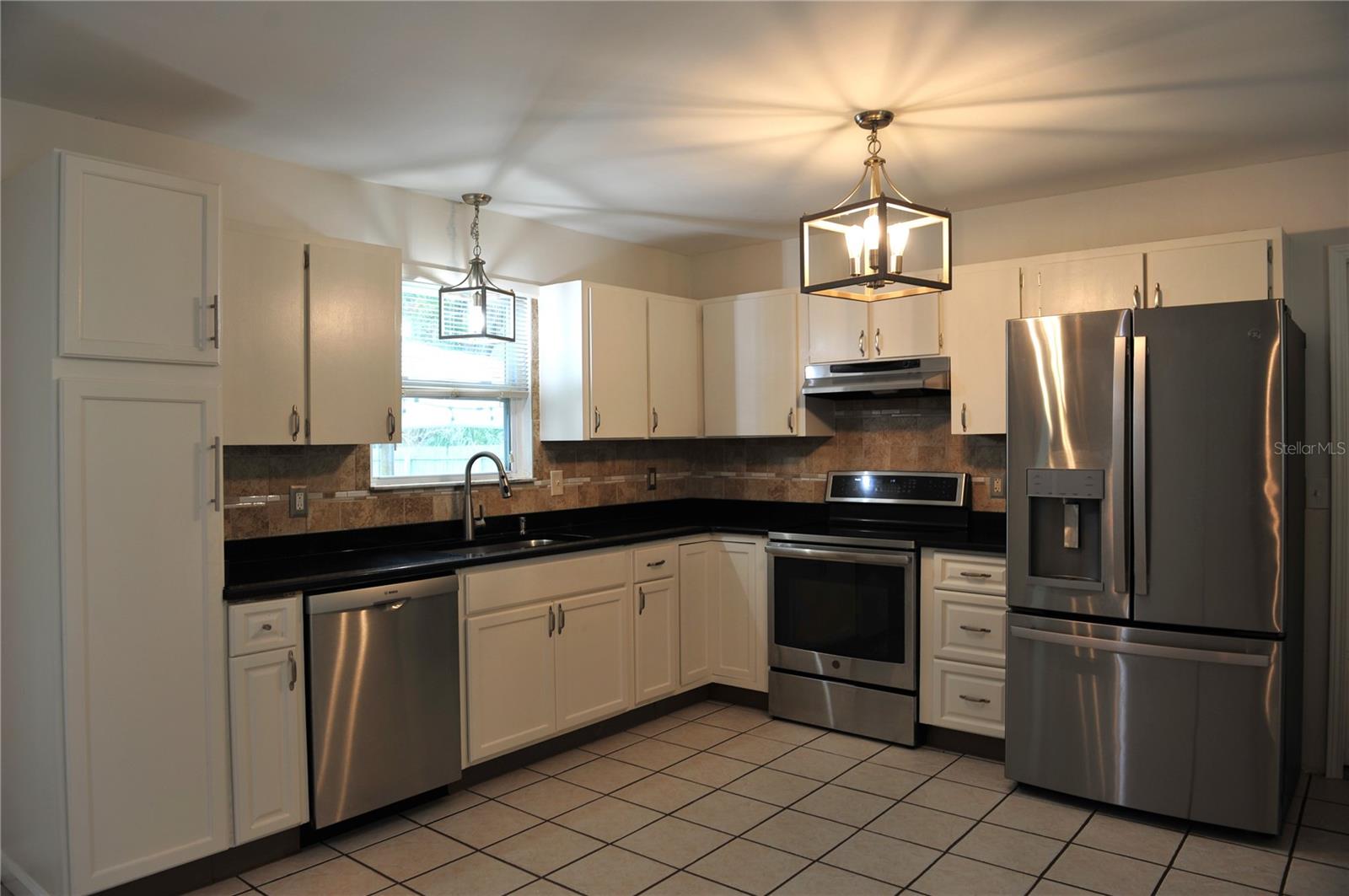1313 QUEEN PALM DR, EDGEWATER, FL, 32132