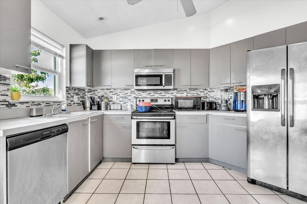 5001 22ND CT E, BRADENTON, FL, 34203