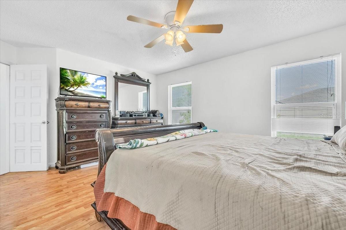 5001 22ND CT E, BRADENTON, FL, 34203