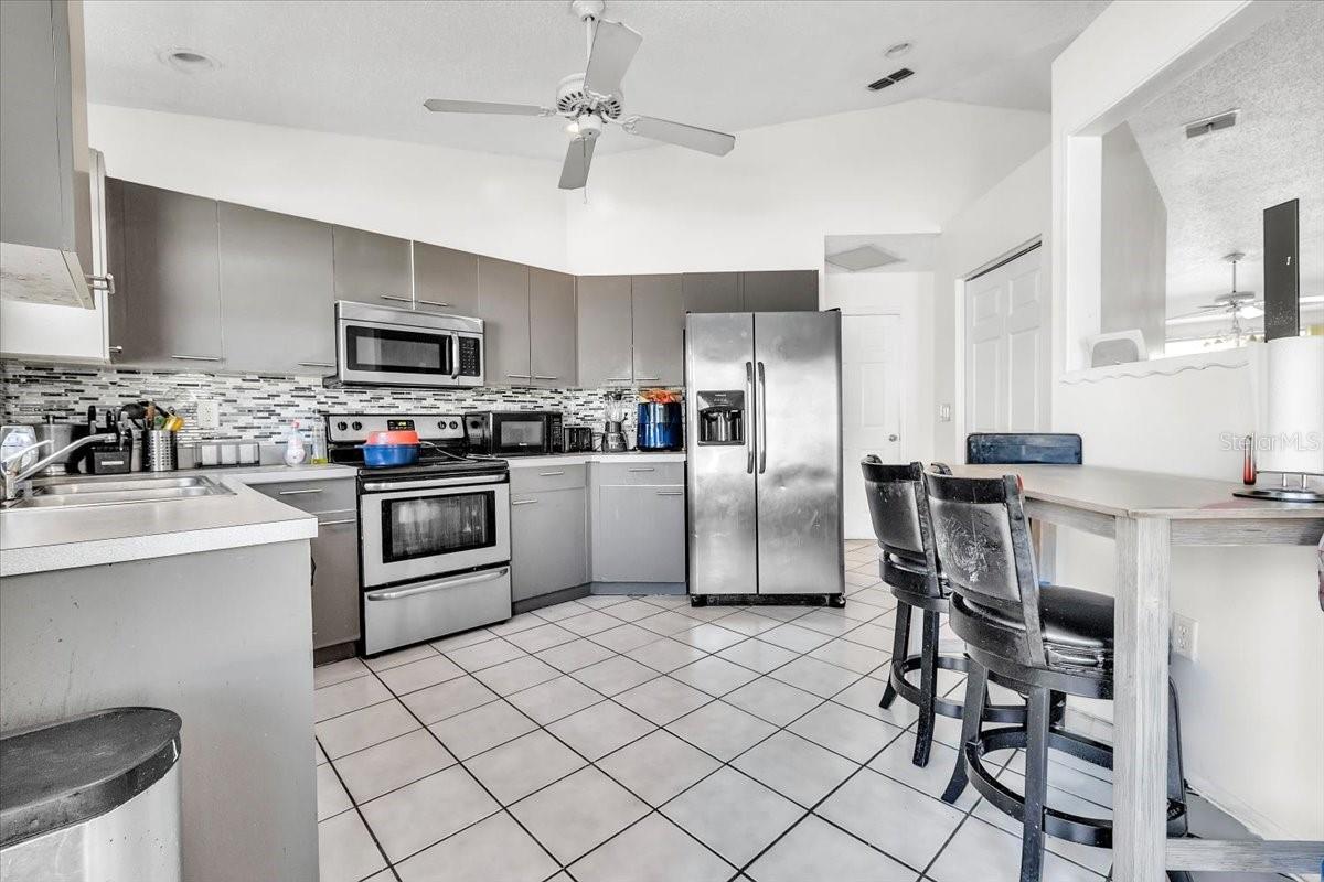 5001 22ND CT E, BRADENTON, FL, 34203
