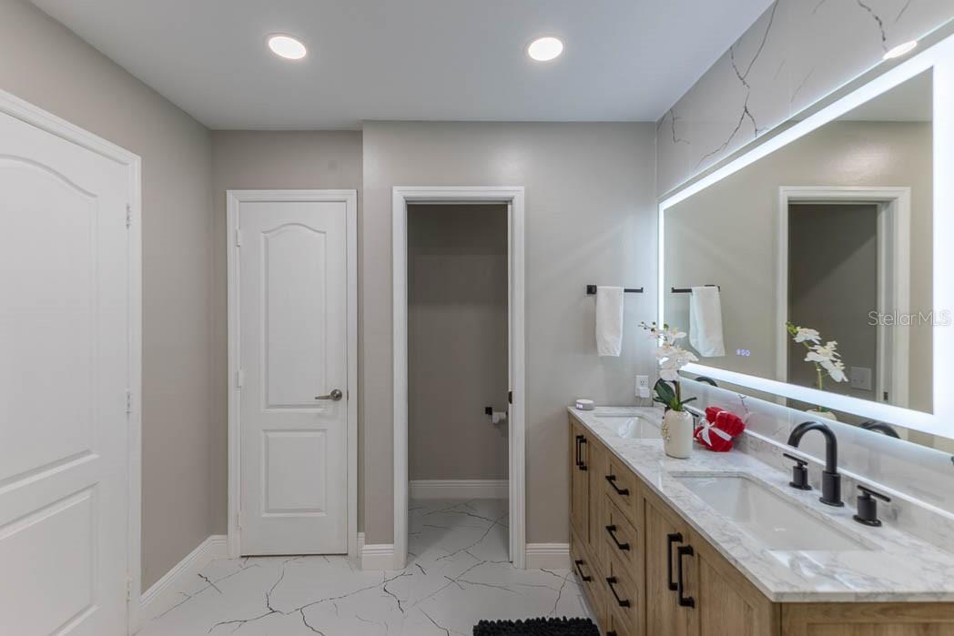 3432 IDLEGROVE CT, ORLANDO, FL, 32822