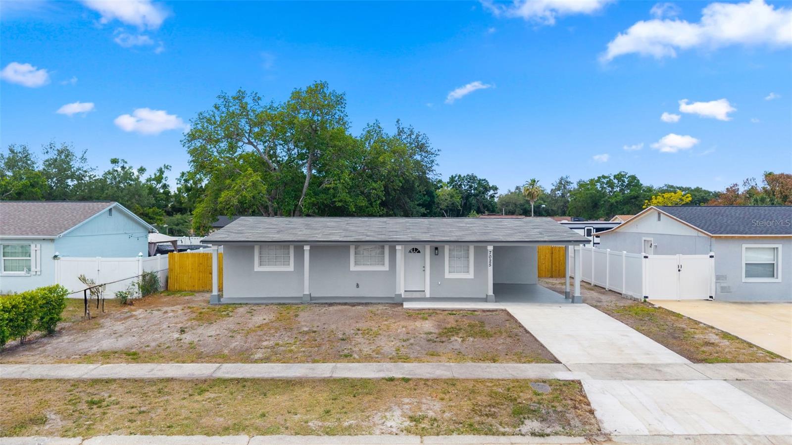 7025 PARLIAMENT DR, TAMPA, FL, 33619