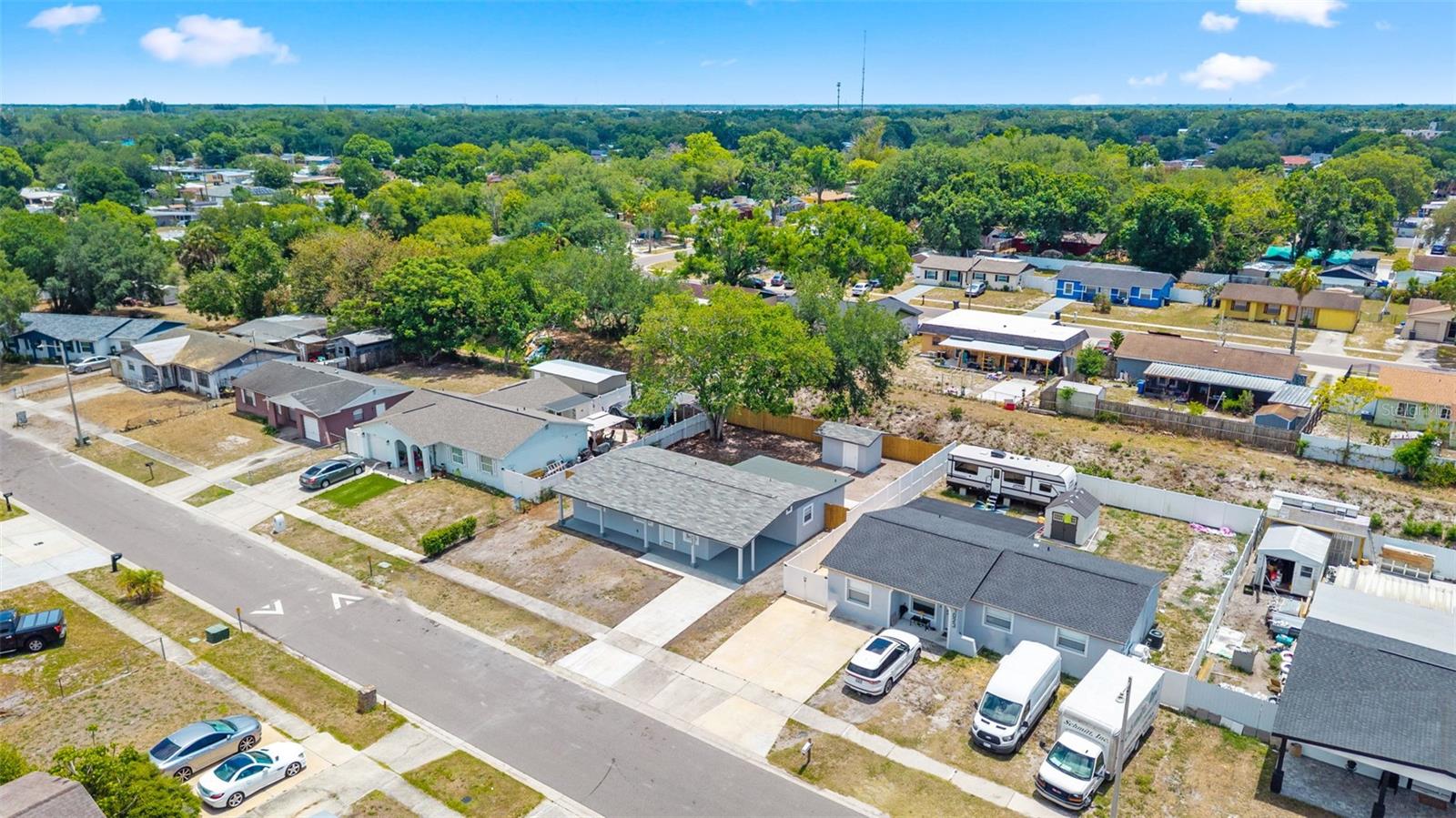 7025 PARLIAMENT DR, TAMPA, FL, 33619