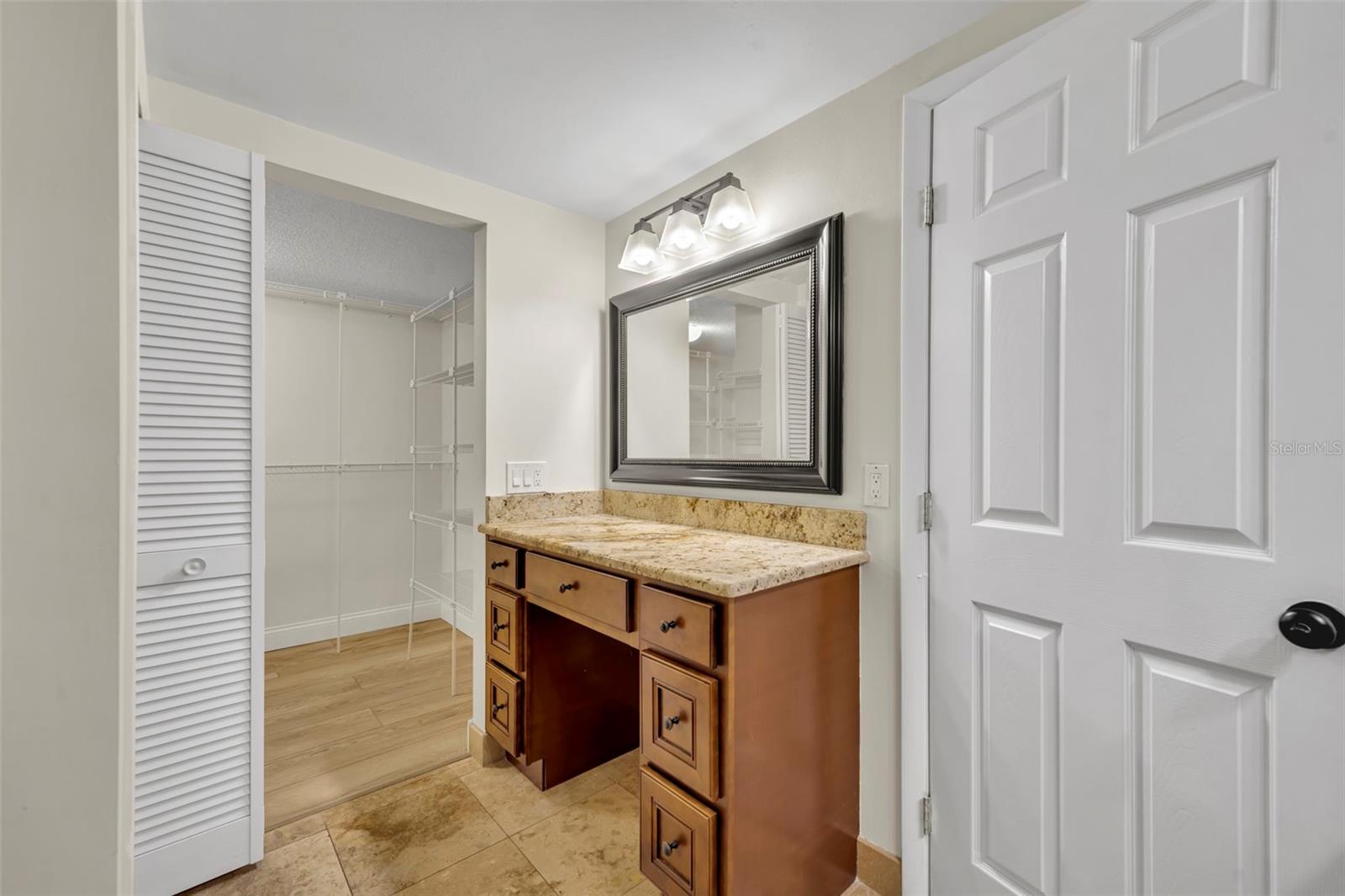 249 W LAKE FAITH DR #205, MAITLAND, FL, 32751
