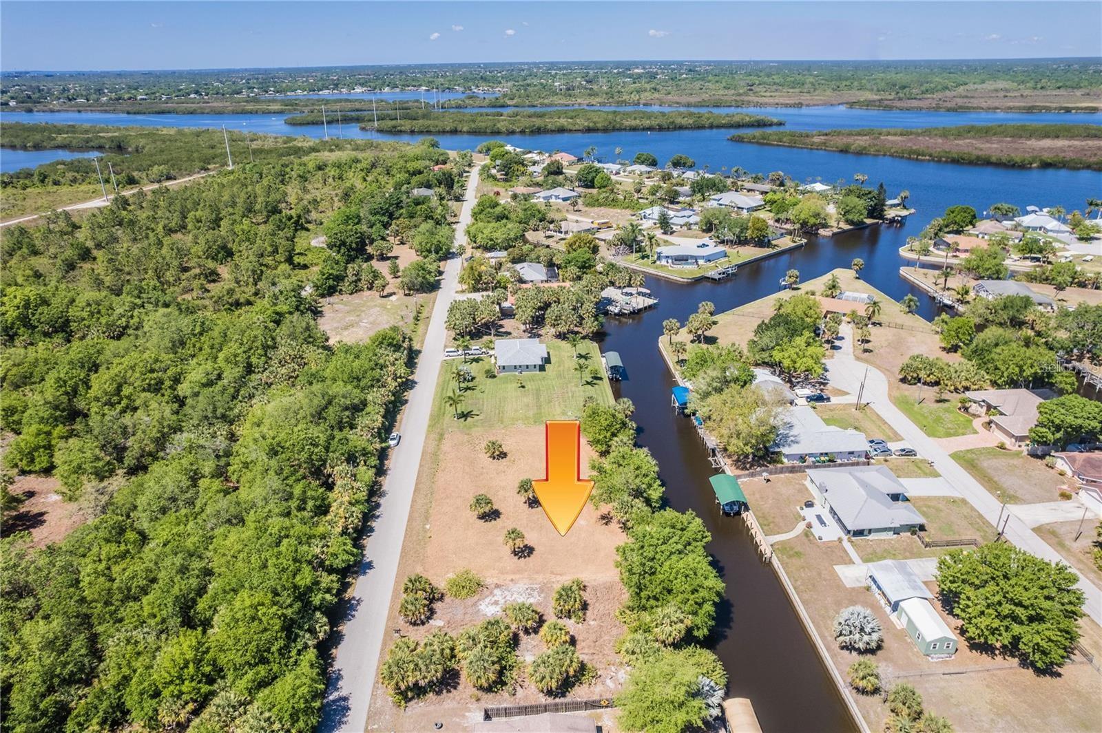 28426 & 28434 ROYAL PALM DR, PUNTA GORDA, FL, 33982