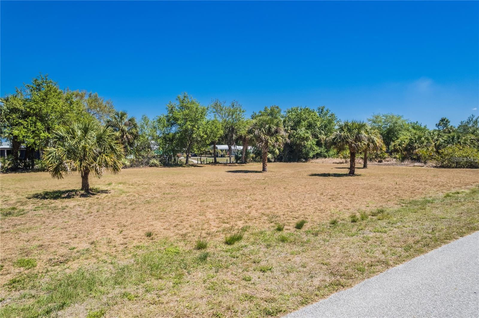 28426 & 28434 ROYAL PALM DR, PUNTA GORDA, FL, 33982