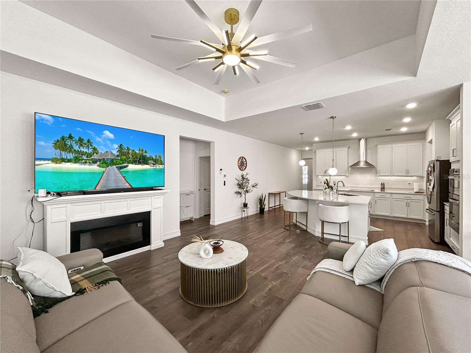 18334 SERENE LAKE LOOP, LUTZ, FL, 33548