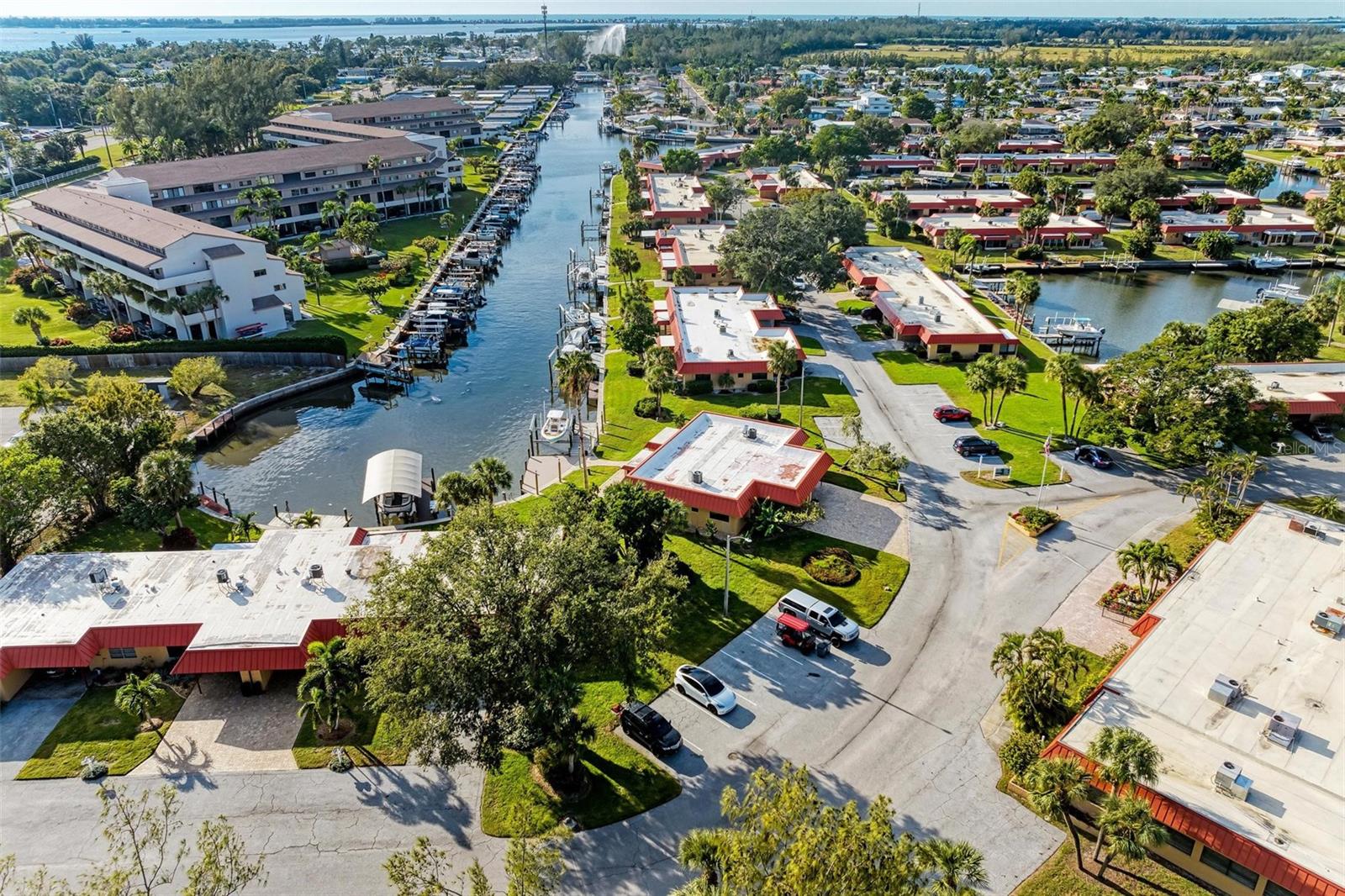 9409 CATALINA DR, BRADENTON, FL, 34210