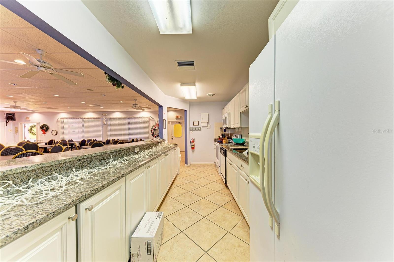 9409 CATALINA DR, BRADENTON, FL, 34210