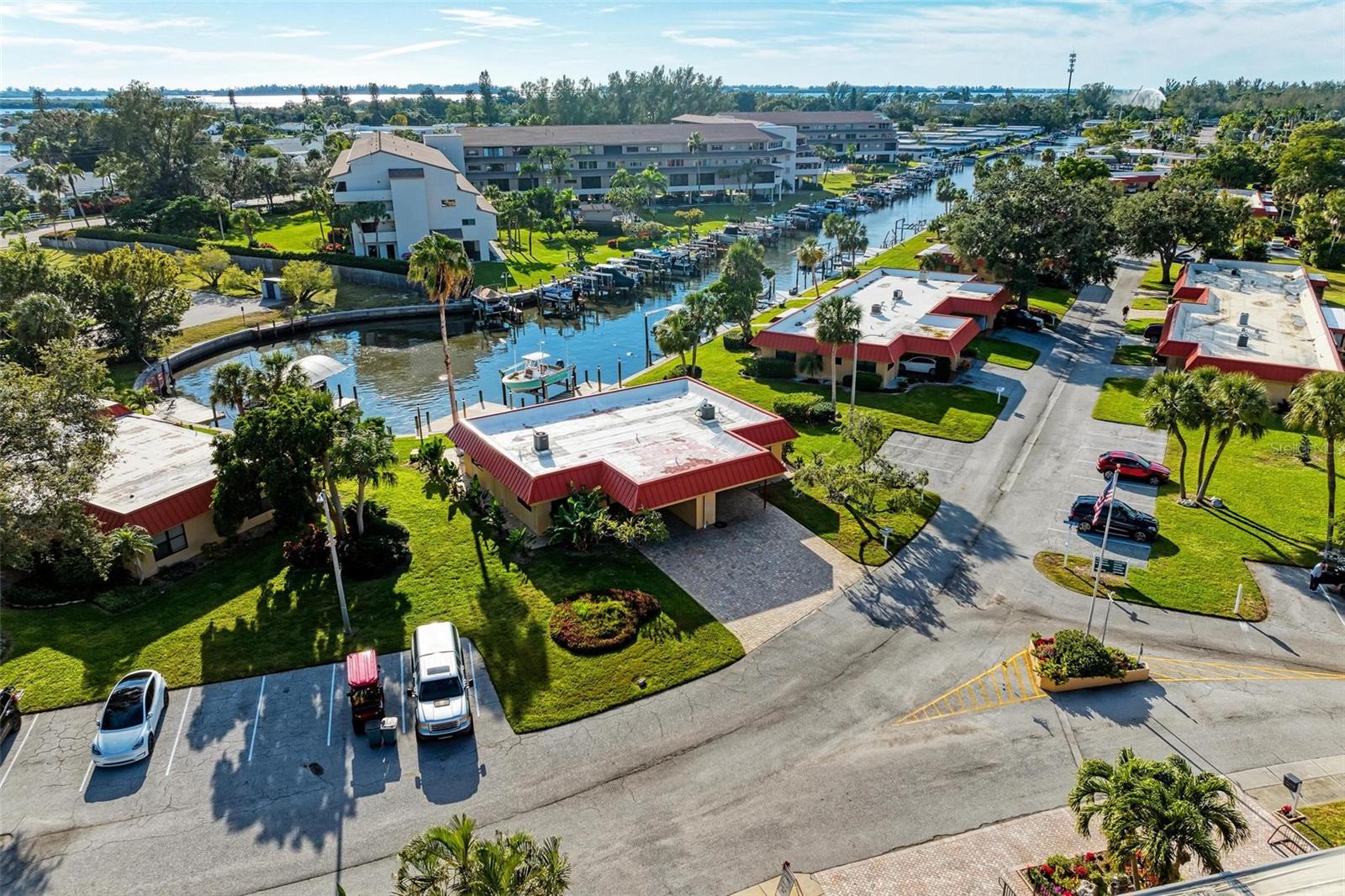 9409 CATALINA DR, BRADENTON, FL, 34210