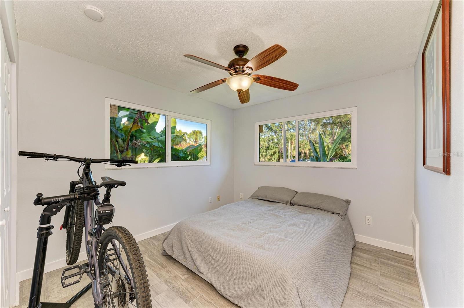9409 CATALINA DR, BRADENTON, FL, 34210