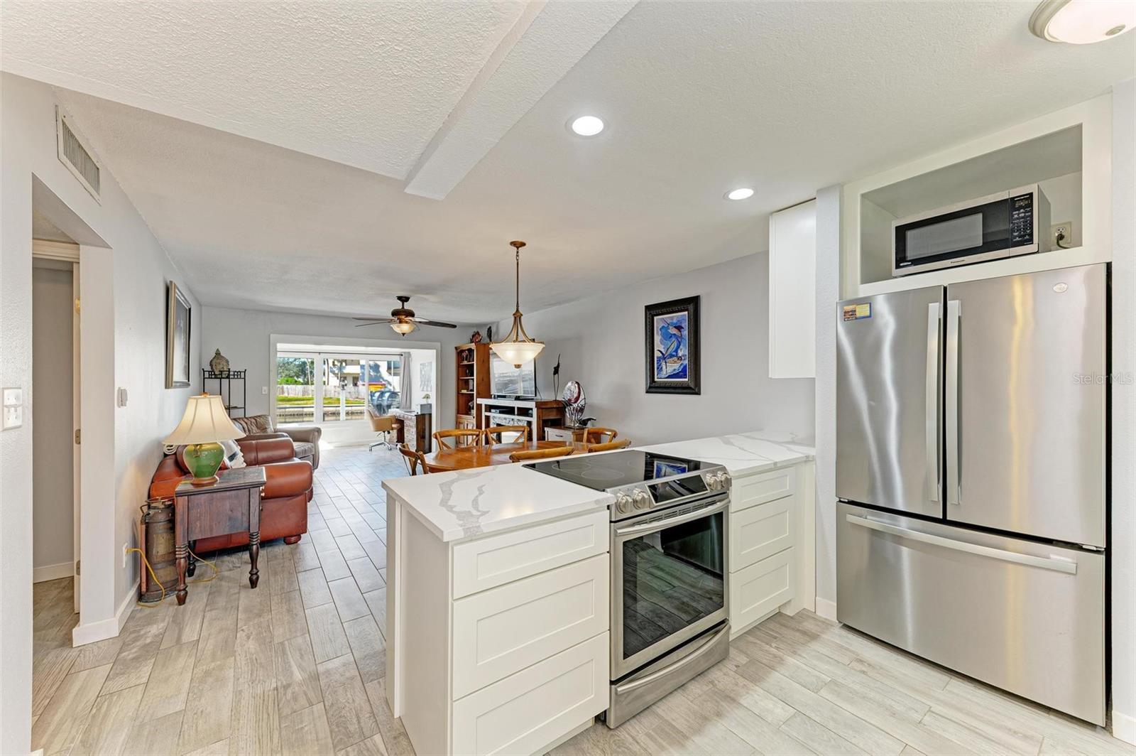 9409 CATALINA DR, BRADENTON, FL, 34210