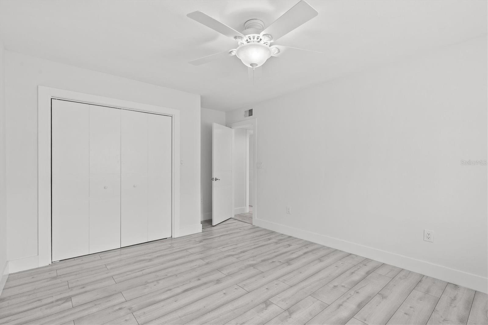 13915 WHISPERWOOD DR, CLEARWATER, FL, 33762