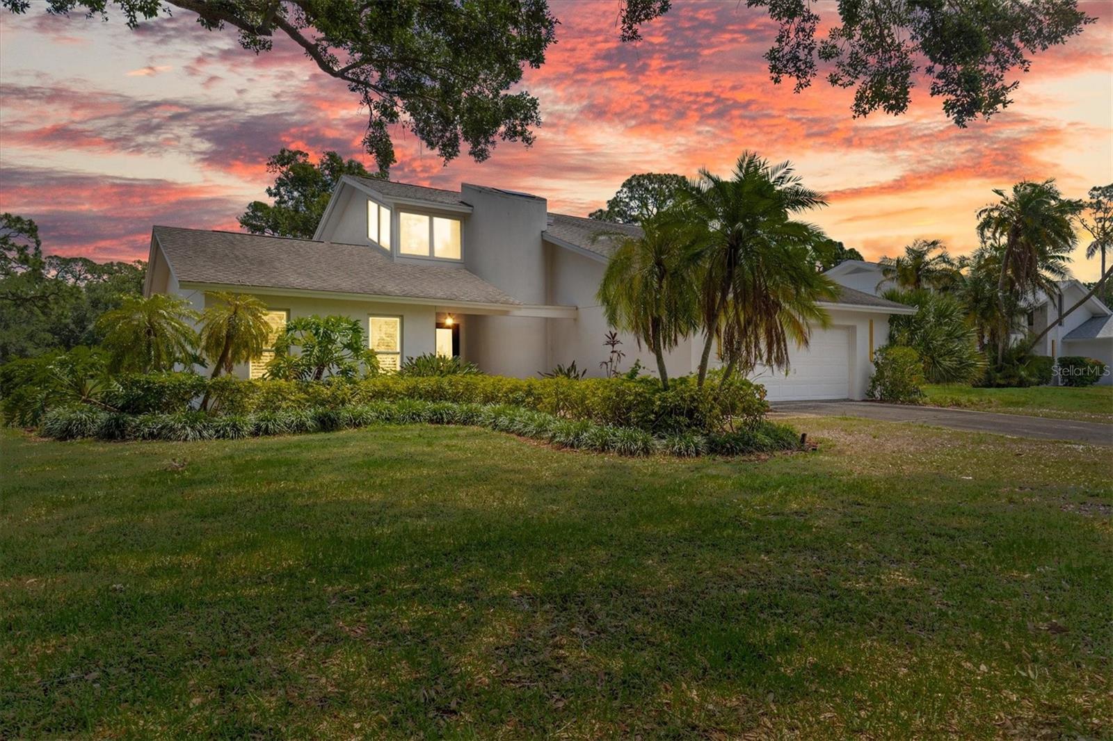 13915 WHISPERWOOD DR, CLEARWATER, FL, 33762