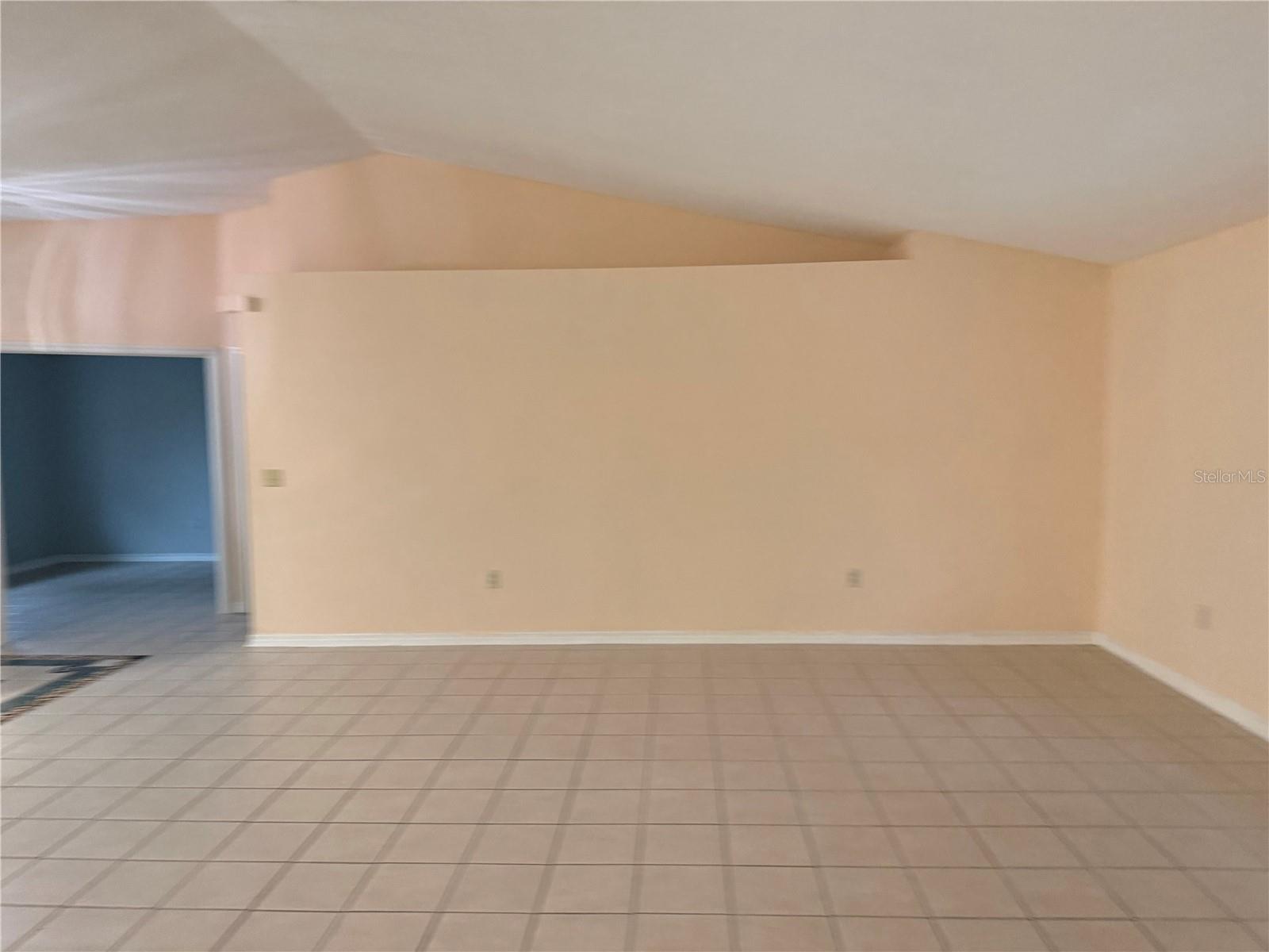 7 FOUNTAIN GATE LN, PALM COAST, FL, 32137