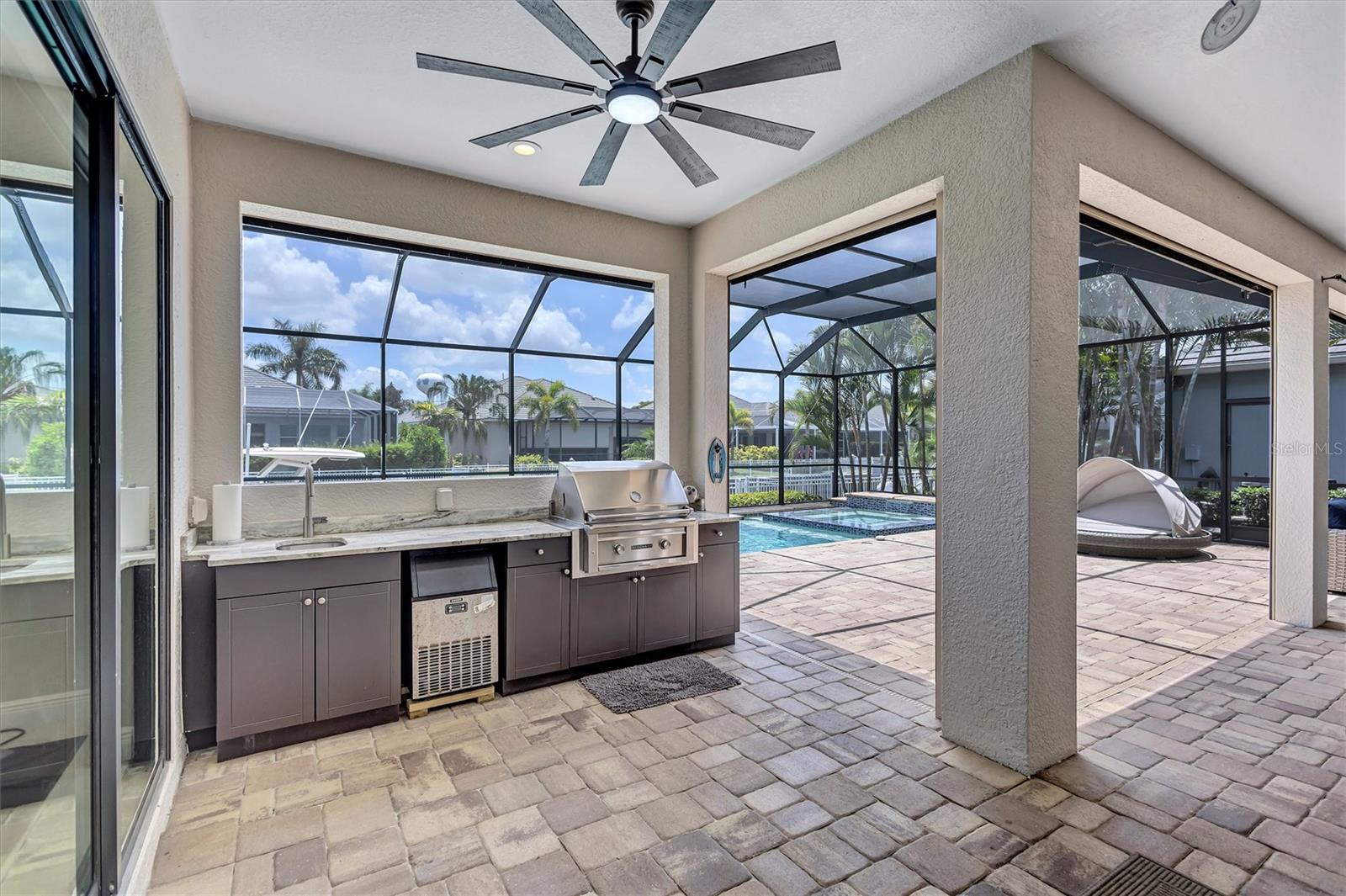 591 MAST DR, BRADENTON, FL, 34208