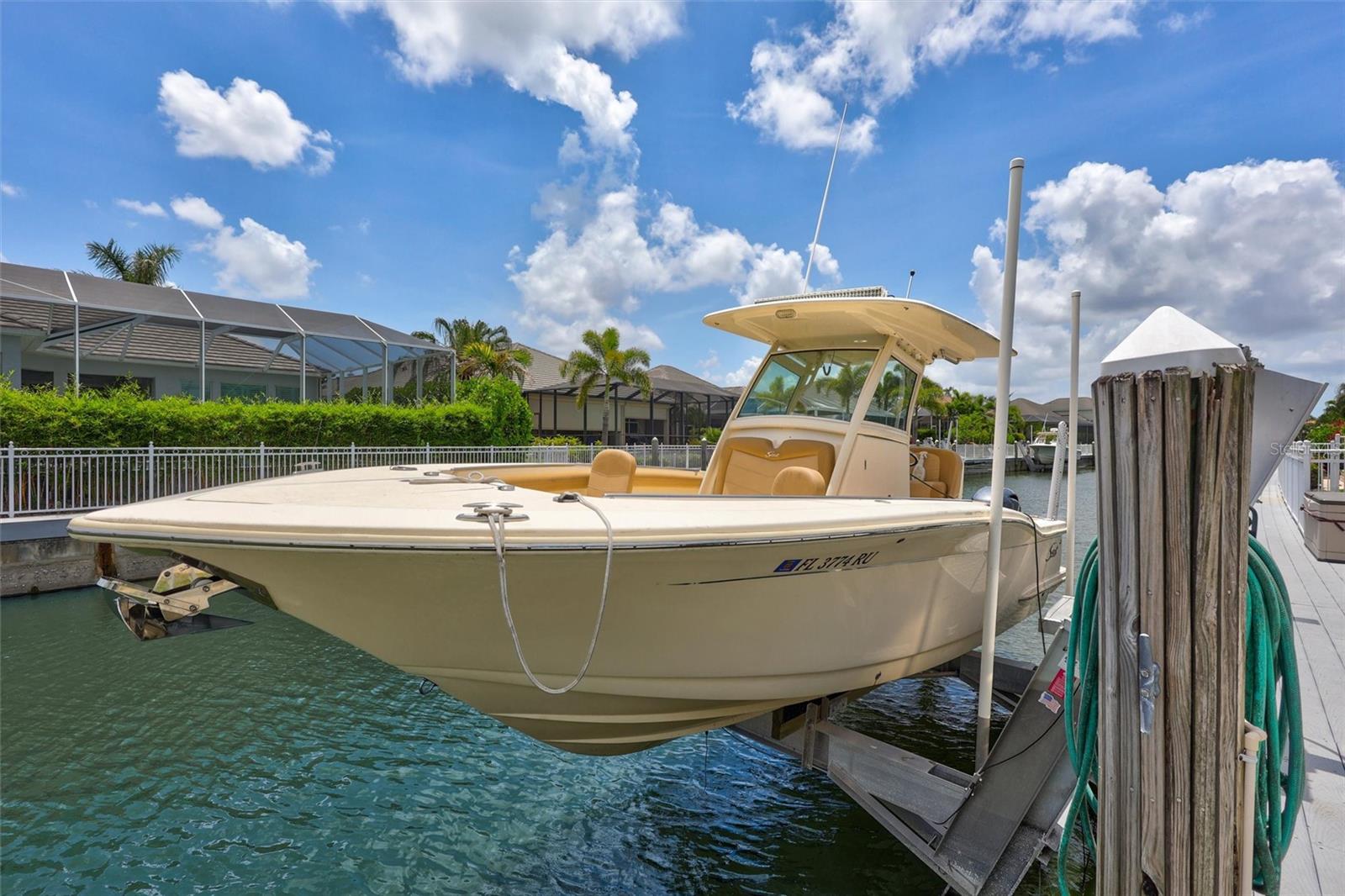 591 MAST DR, BRADENTON, FL, 34208