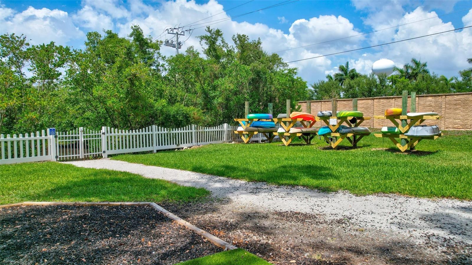 591 MAST DR, BRADENTON, FL, 34208