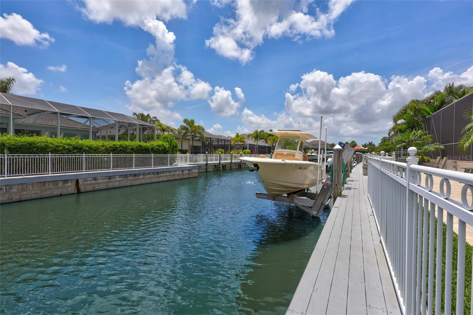 591 MAST DR, BRADENTON, FL, 34208