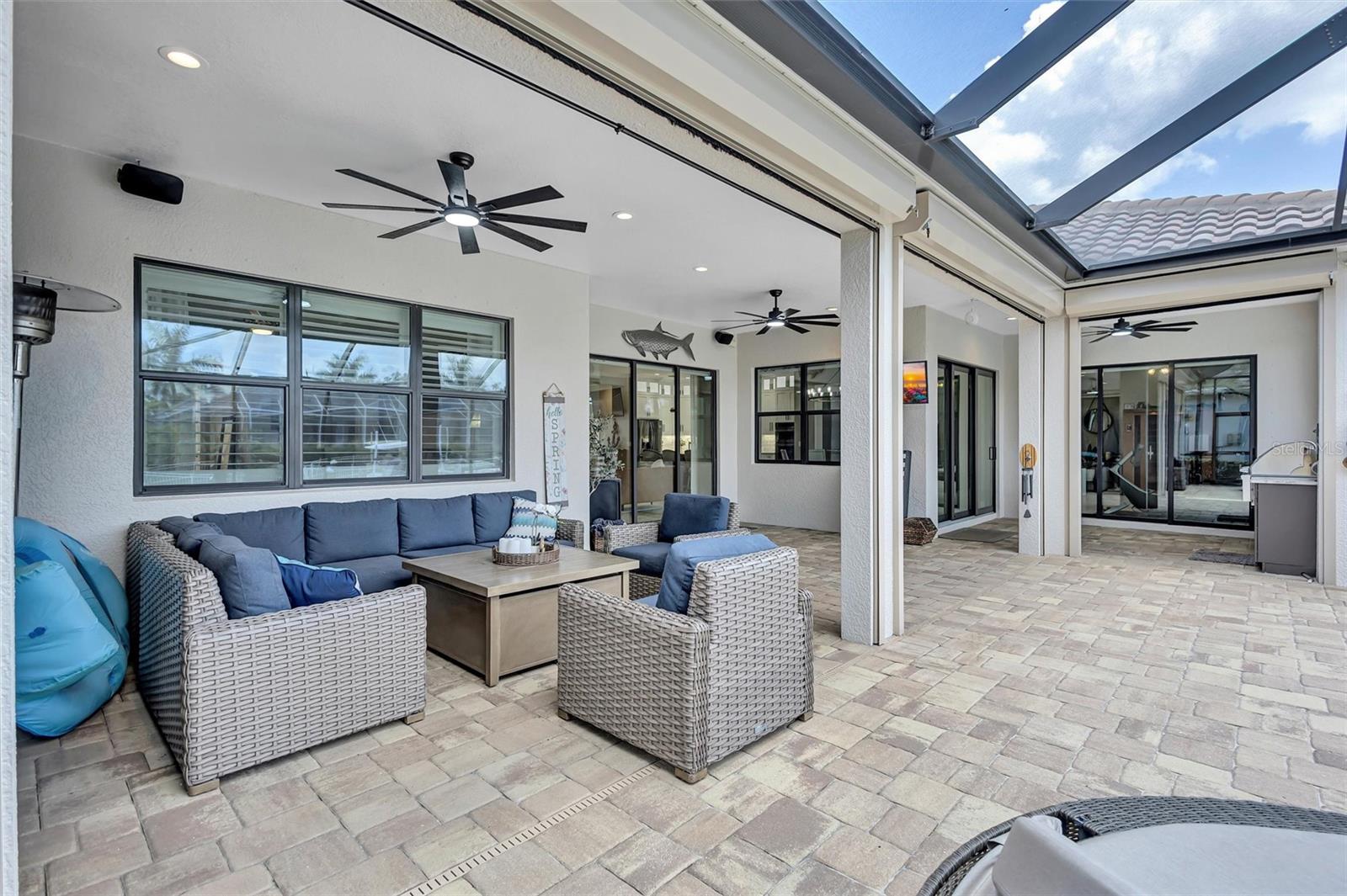 591 MAST DR, BRADENTON, FL, 34208