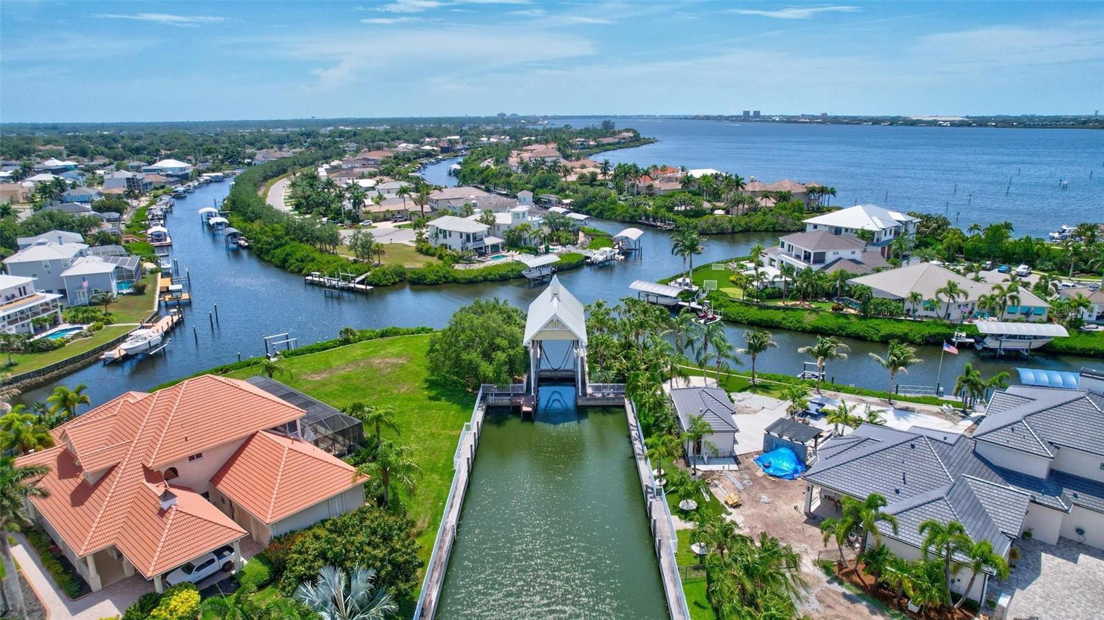 591 MAST DR, BRADENTON, FL, 34208