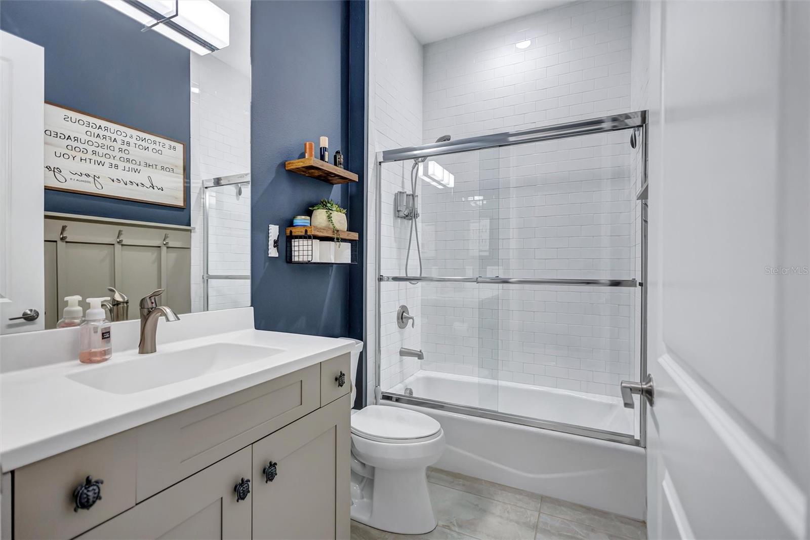 591 MAST DR, BRADENTON, FL, 34208
