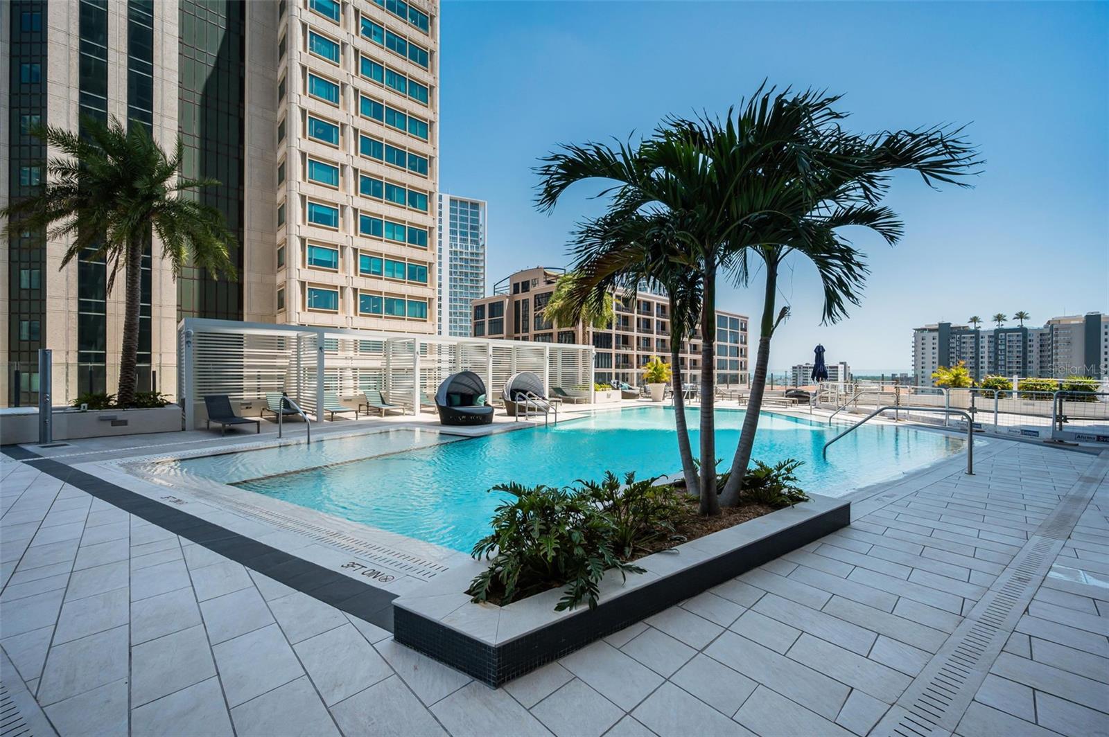 275 1ST AVE S #3503, ST PETERSBURG, FL, 33701
