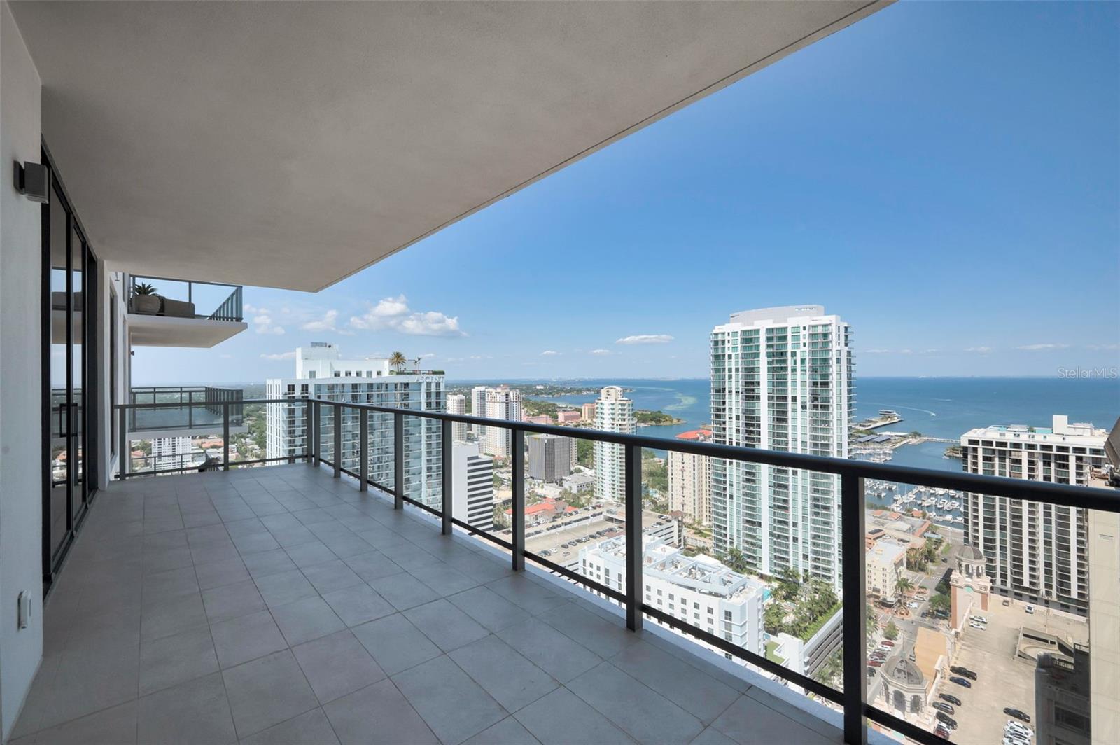 275 1ST AVE S #3503, ST PETERSBURG, FL, 33701