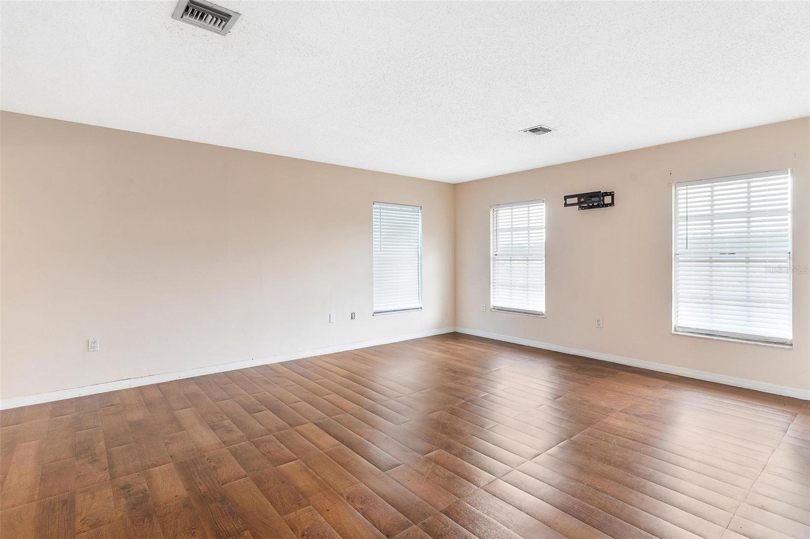 2500 URICK ST, FRUITLAND PARK, FL, 34731