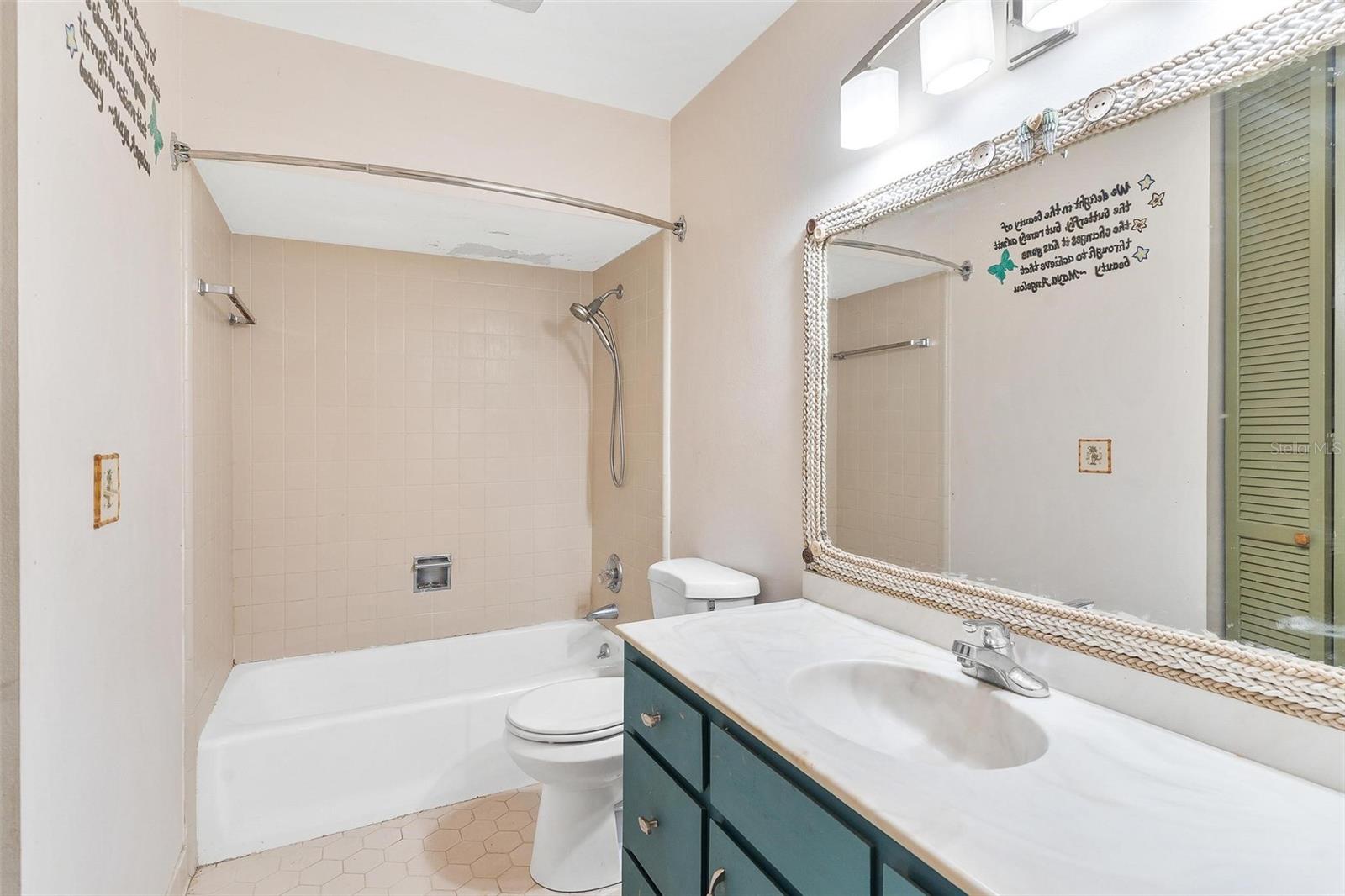 2500 URICK ST, FRUITLAND PARK, FL, 34731