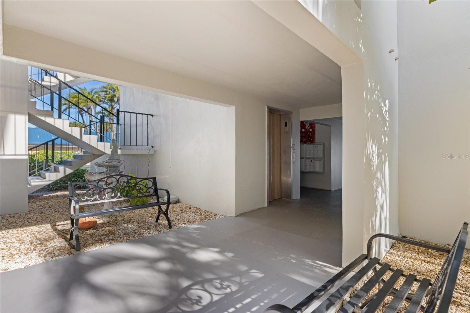 649 TAMIAMI TRL S #305, VENICE, FL, 34285