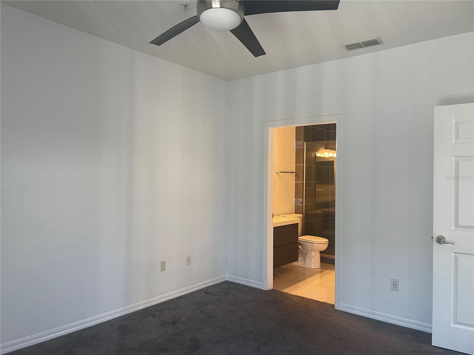 2262 GRAND CENTRAL PKWY #3, ORLANDO, FL, 32839