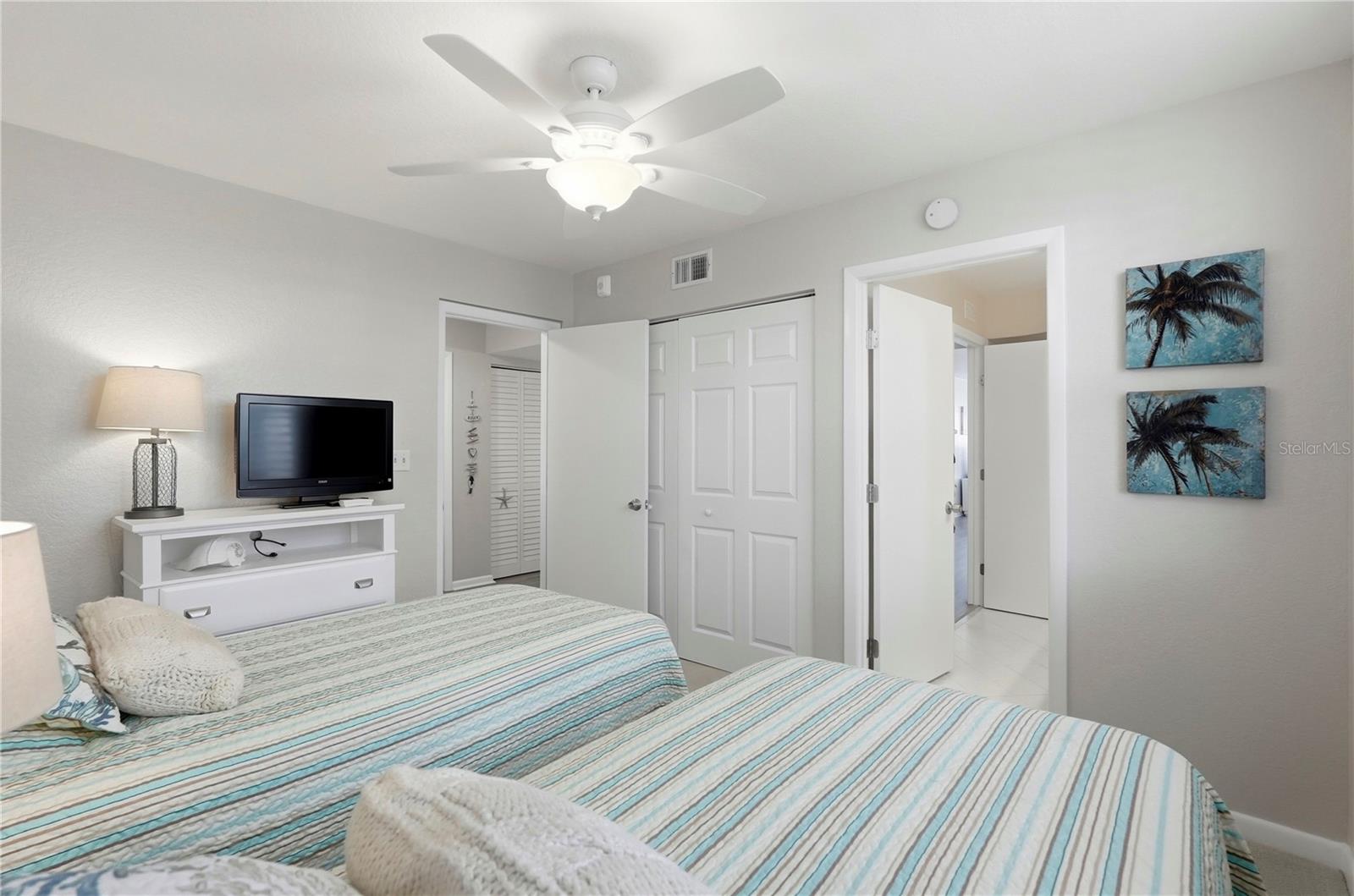 6085 BAHIA DEL MAR CIR #272, ST PETERSBURG, FL, 33715