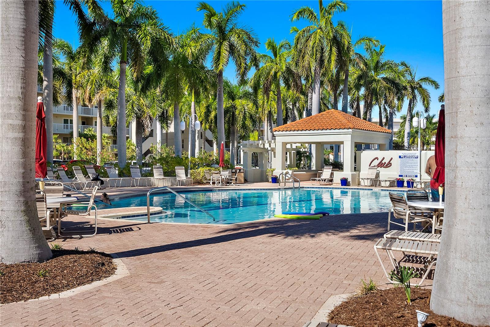 6085 BAHIA DEL MAR CIR #272, ST PETERSBURG, FL, 33715