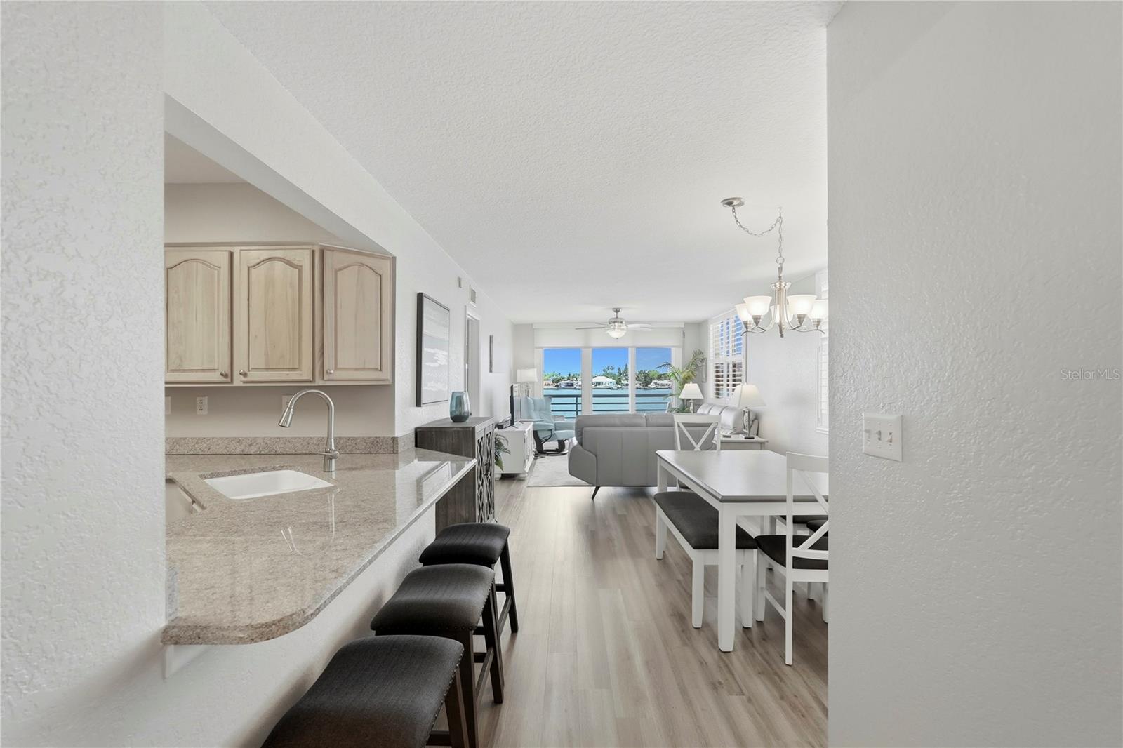 6085 BAHIA DEL MAR CIR #272, ST PETERSBURG, FL, 33715