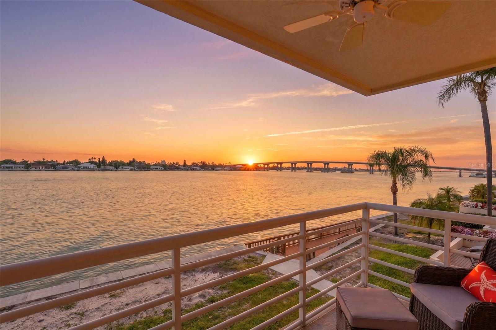 6085 BAHIA DEL MAR CIR #272, ST PETERSBURG, FL, 33715