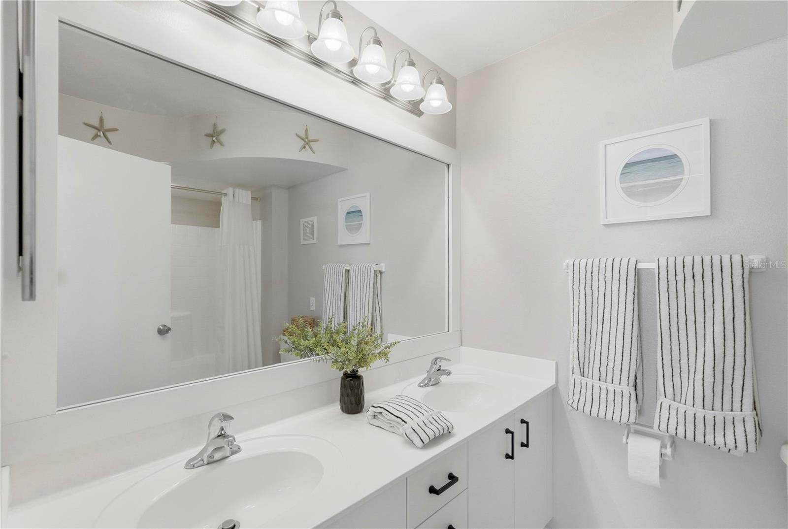 6085 BAHIA DEL MAR CIR #272, ST PETERSBURG, FL, 33715
