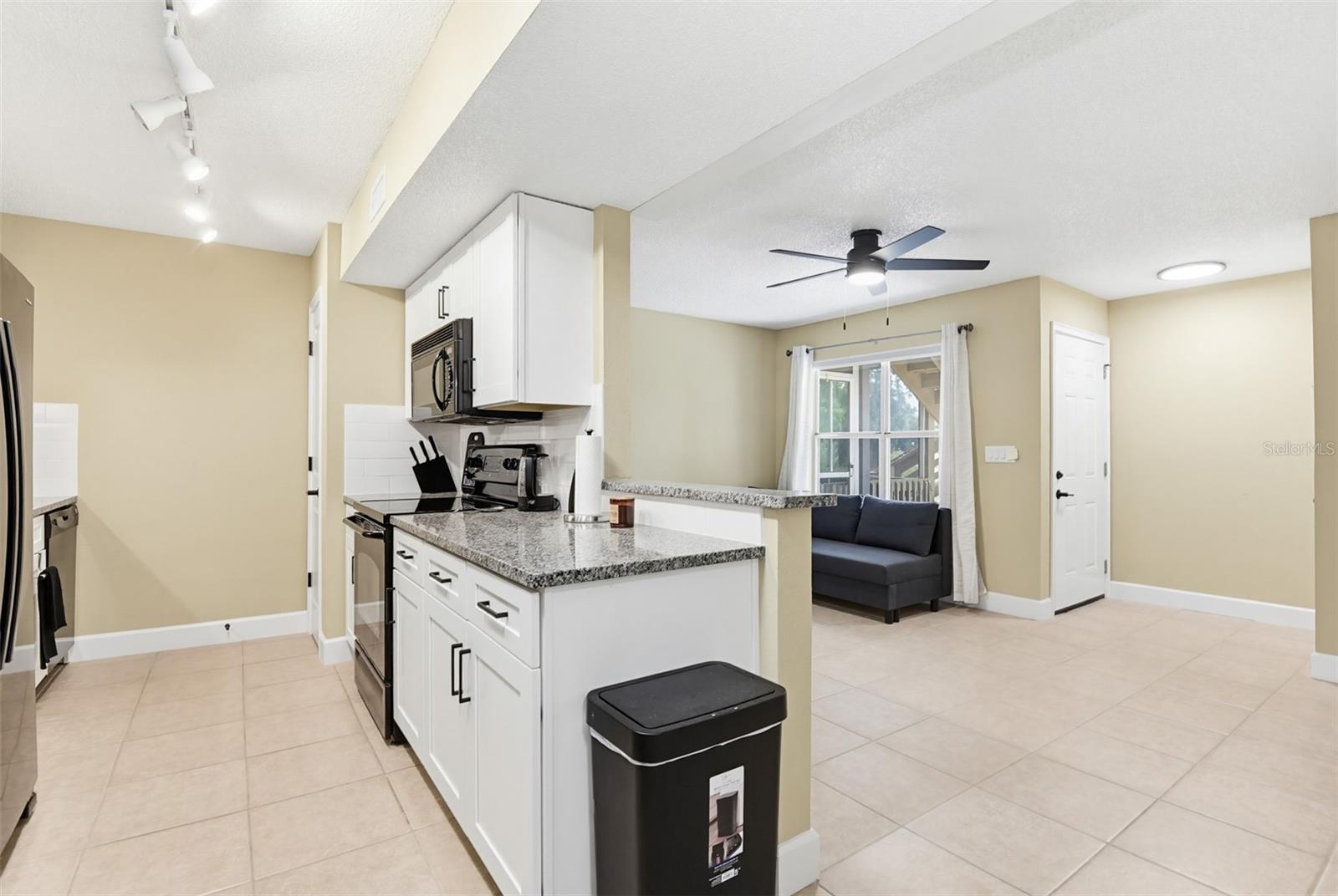 1600 BIG TREE RD #G3, SOUTH DAYTONA, FL, 32119
