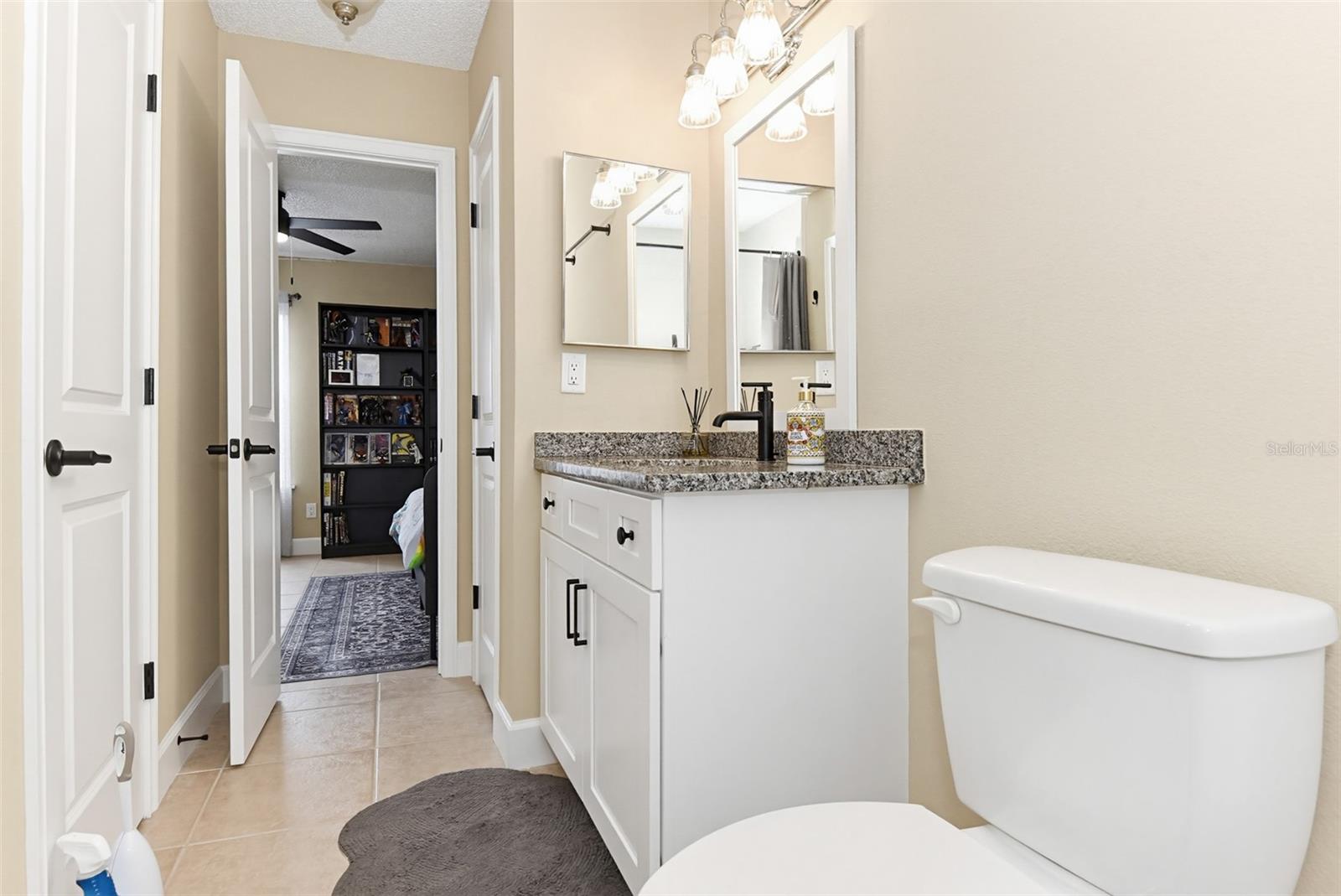 1600 BIG TREE RD #G3, SOUTH DAYTONA, FL, 32119