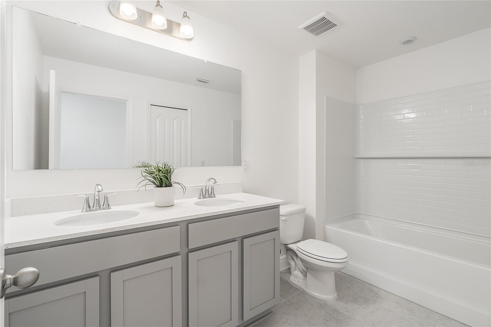 32129 POND APPLE BND, SAN ANTONIO, FL, 33576