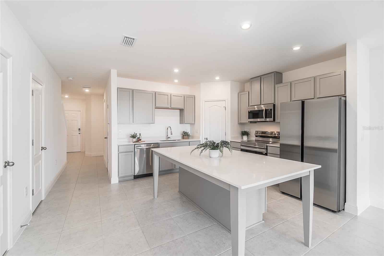 32129 POND APPLE BND, SAN ANTONIO, FL, 33576
