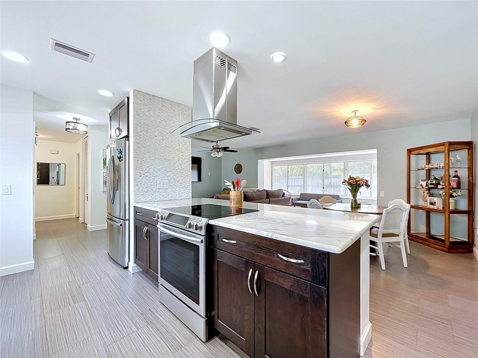 11524 70TH TER, SEMINOLE, FL, 33772