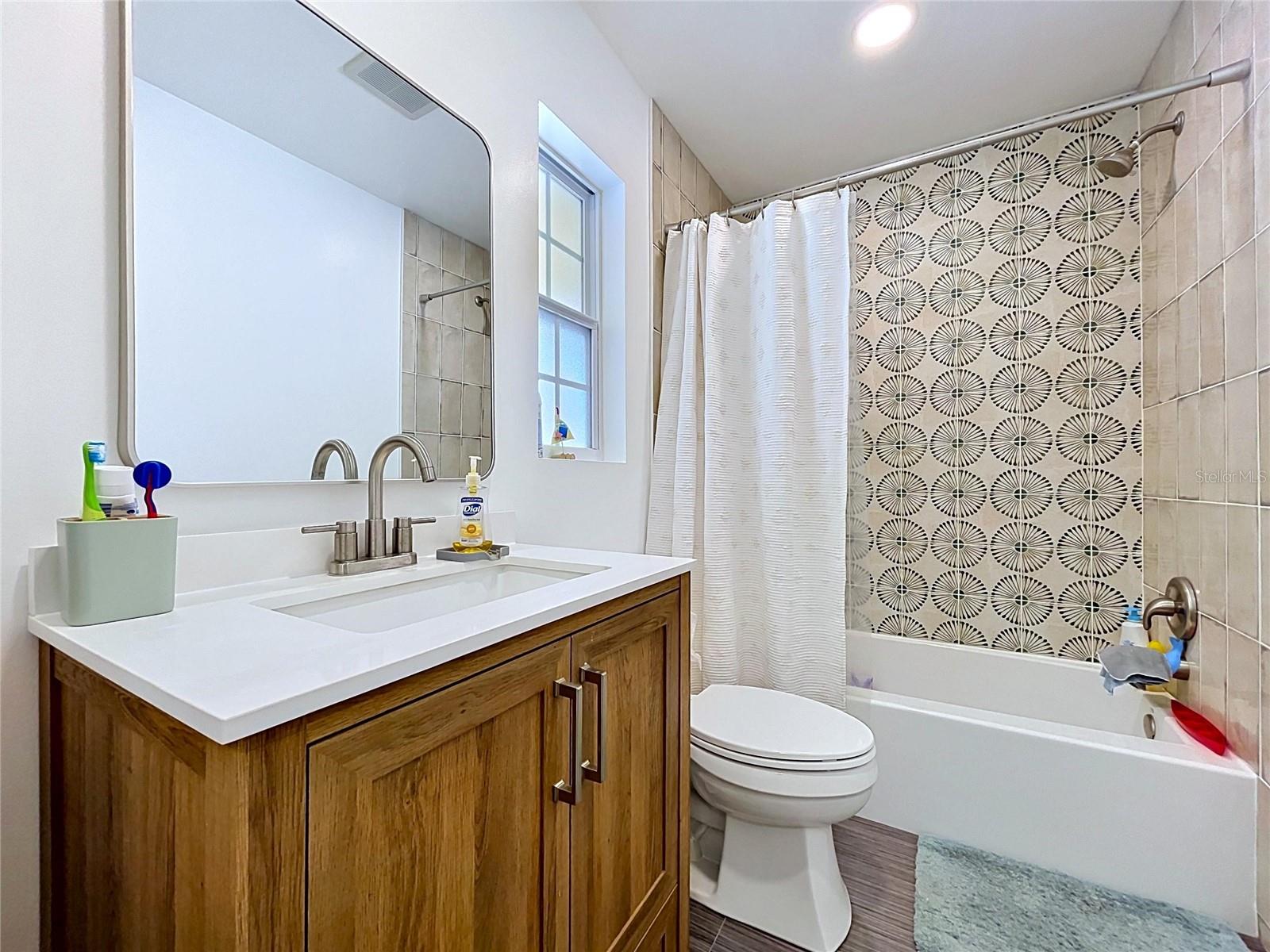 11524 70TH TER, SEMINOLE, FL, 33772