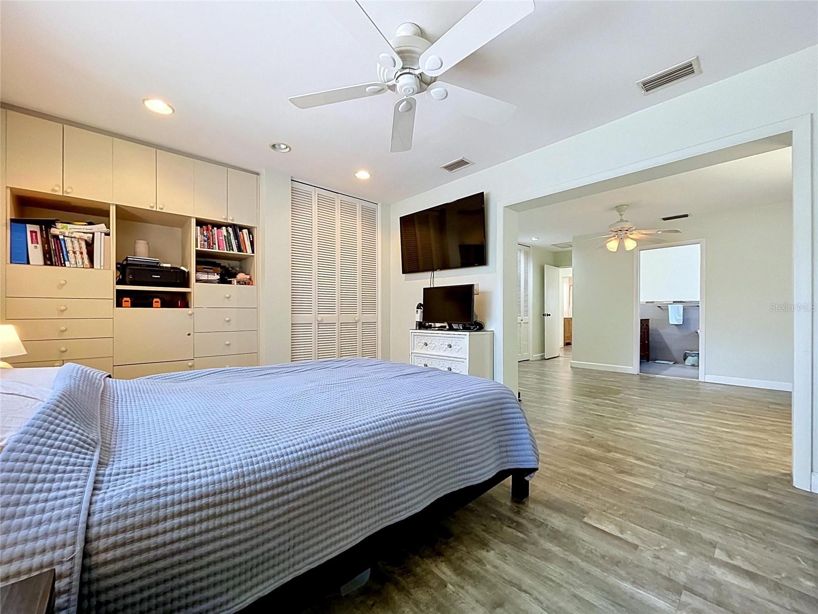 11524 70TH TER, SEMINOLE, FL, 33772