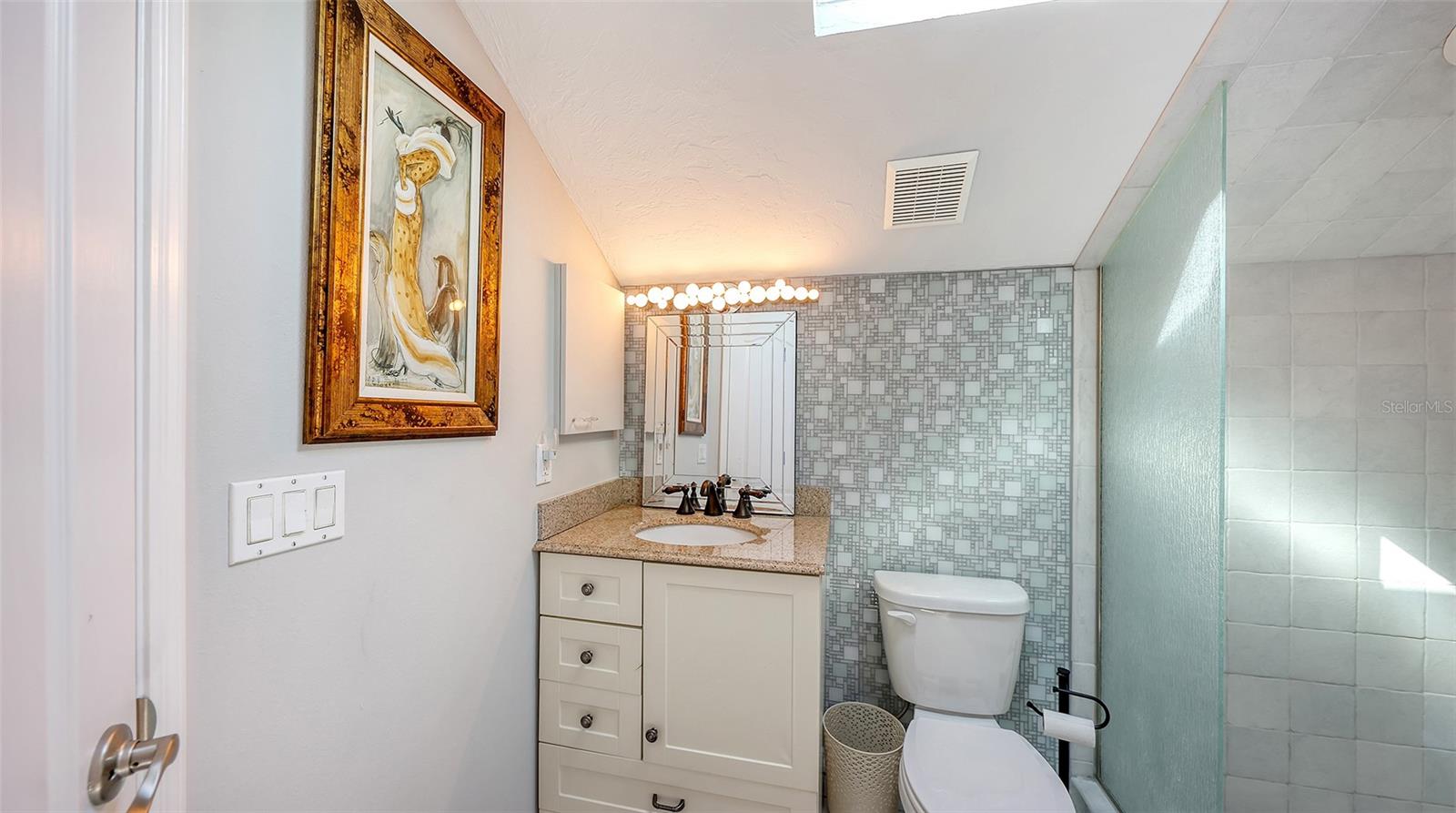 7025 N SERENOA DR, SARASOTA, FL, 34241