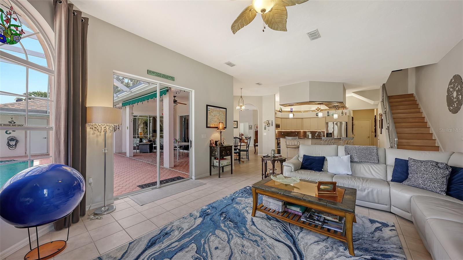 7025 N SERENOA DR, SARASOTA, FL, 34241