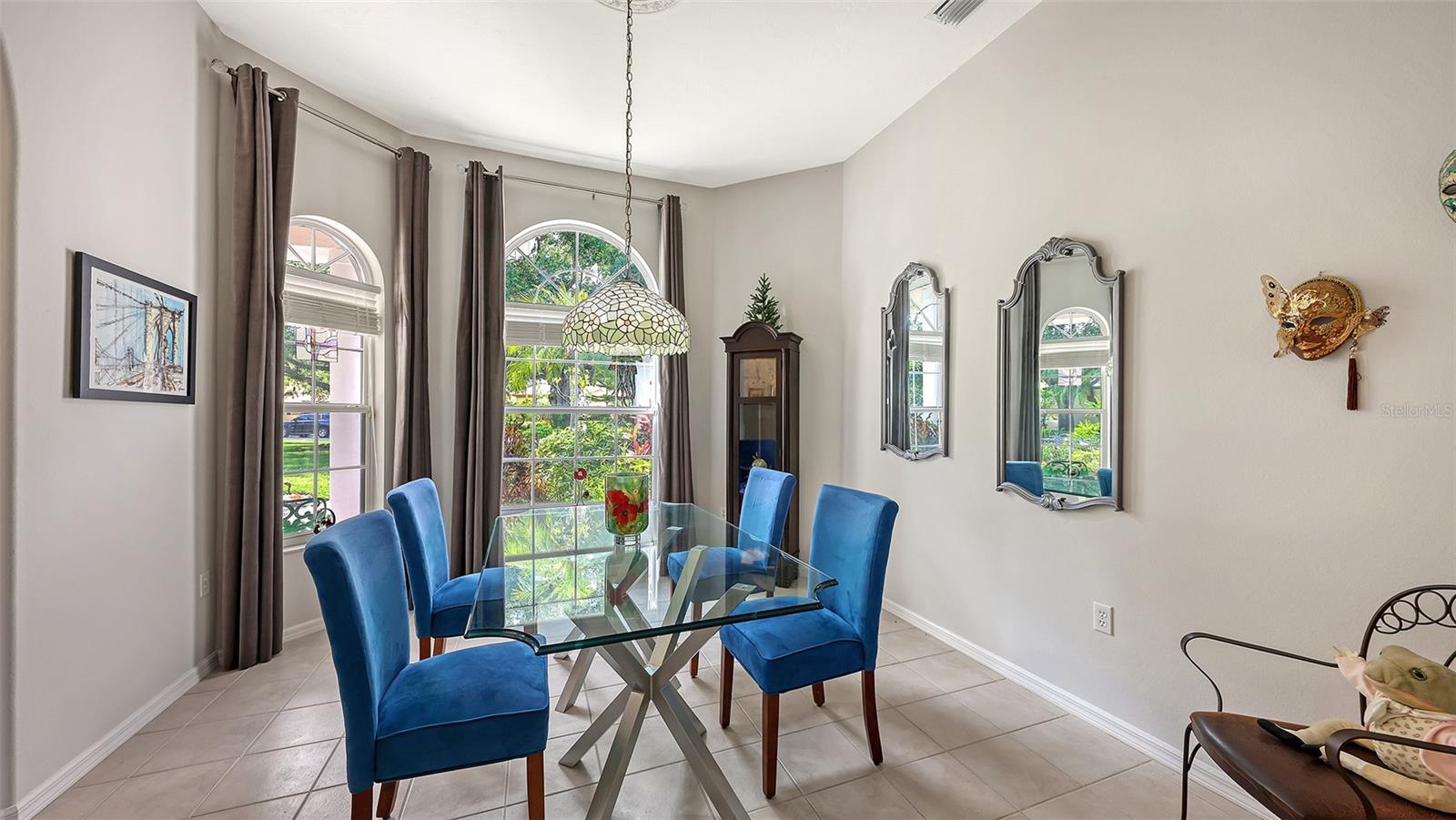 7025 N SERENOA DR, SARASOTA, FL, 34241