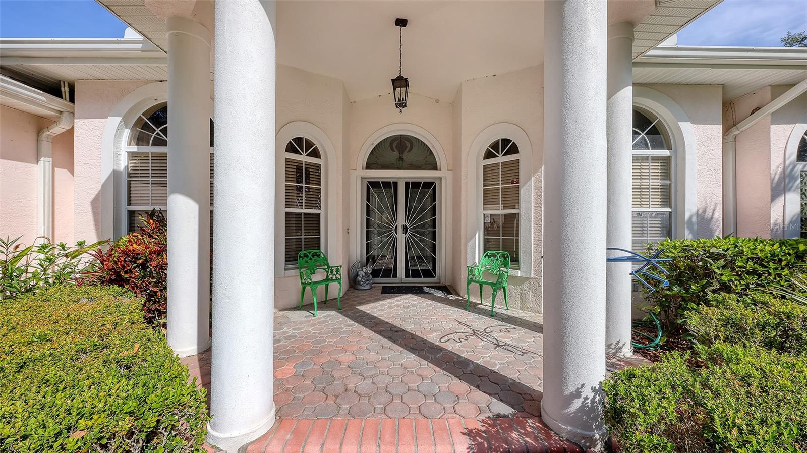 7025 N SERENOA DR, SARASOTA, FL, 34241