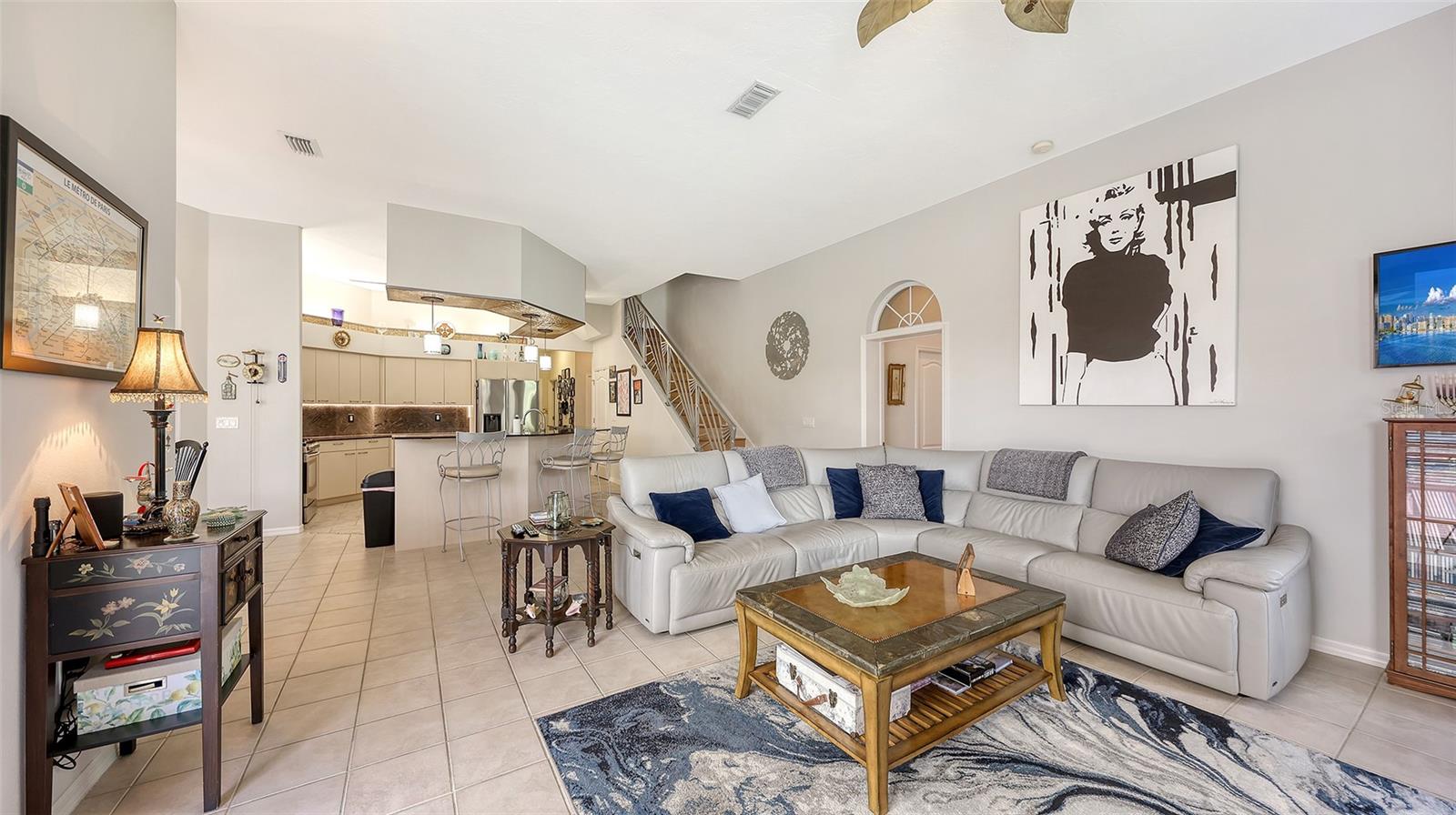 7025 N SERENOA DR, SARASOTA, FL, 34241