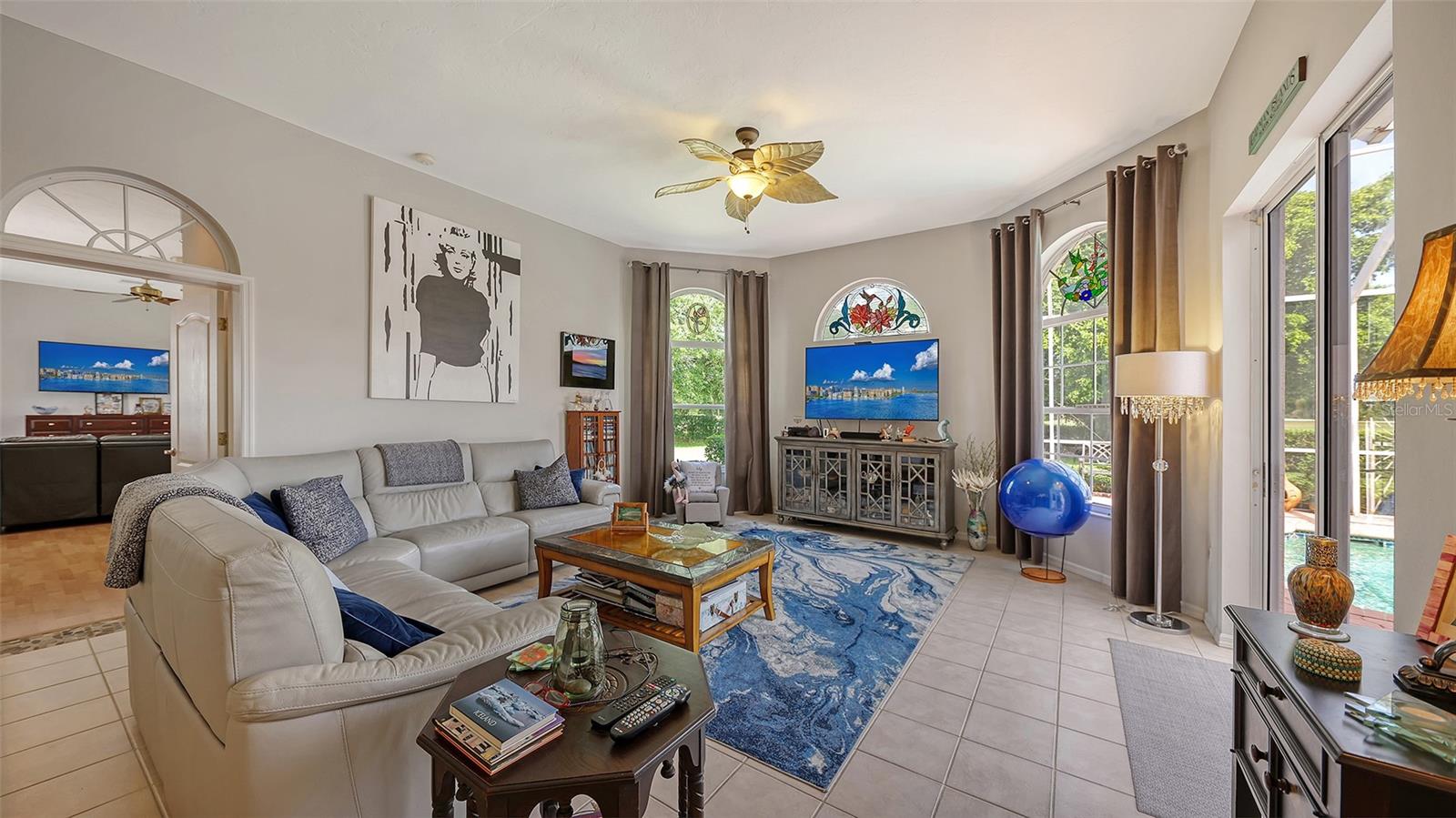 7025 N SERENOA DR, SARASOTA, FL, 34241